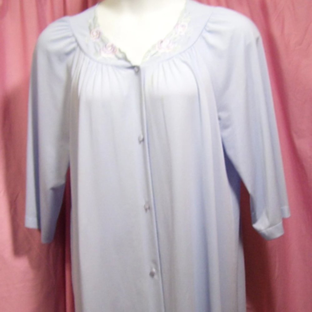 Shadow Line Classic Sky Blue Robe Size L - Picture 2 of 5